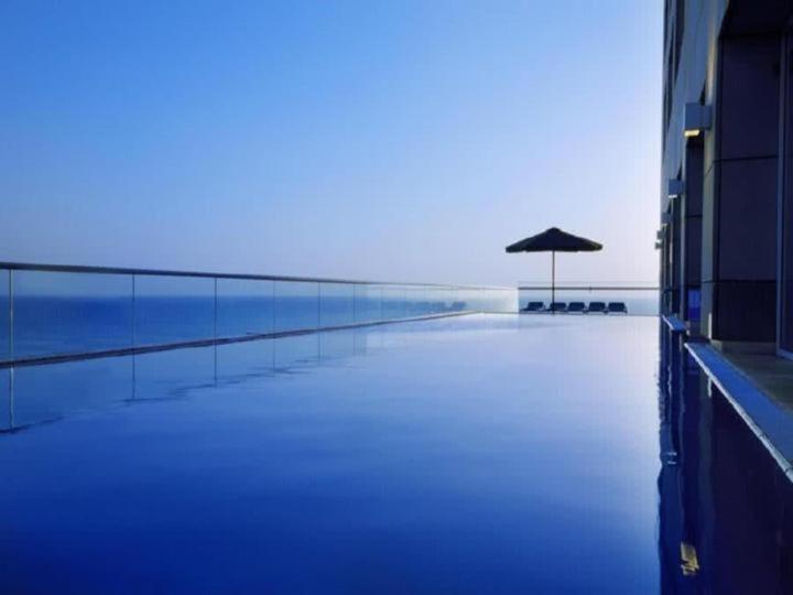 Amazing Suite On The Sea-סוויטה מדהימה על הים Bat Yam Exterior photo